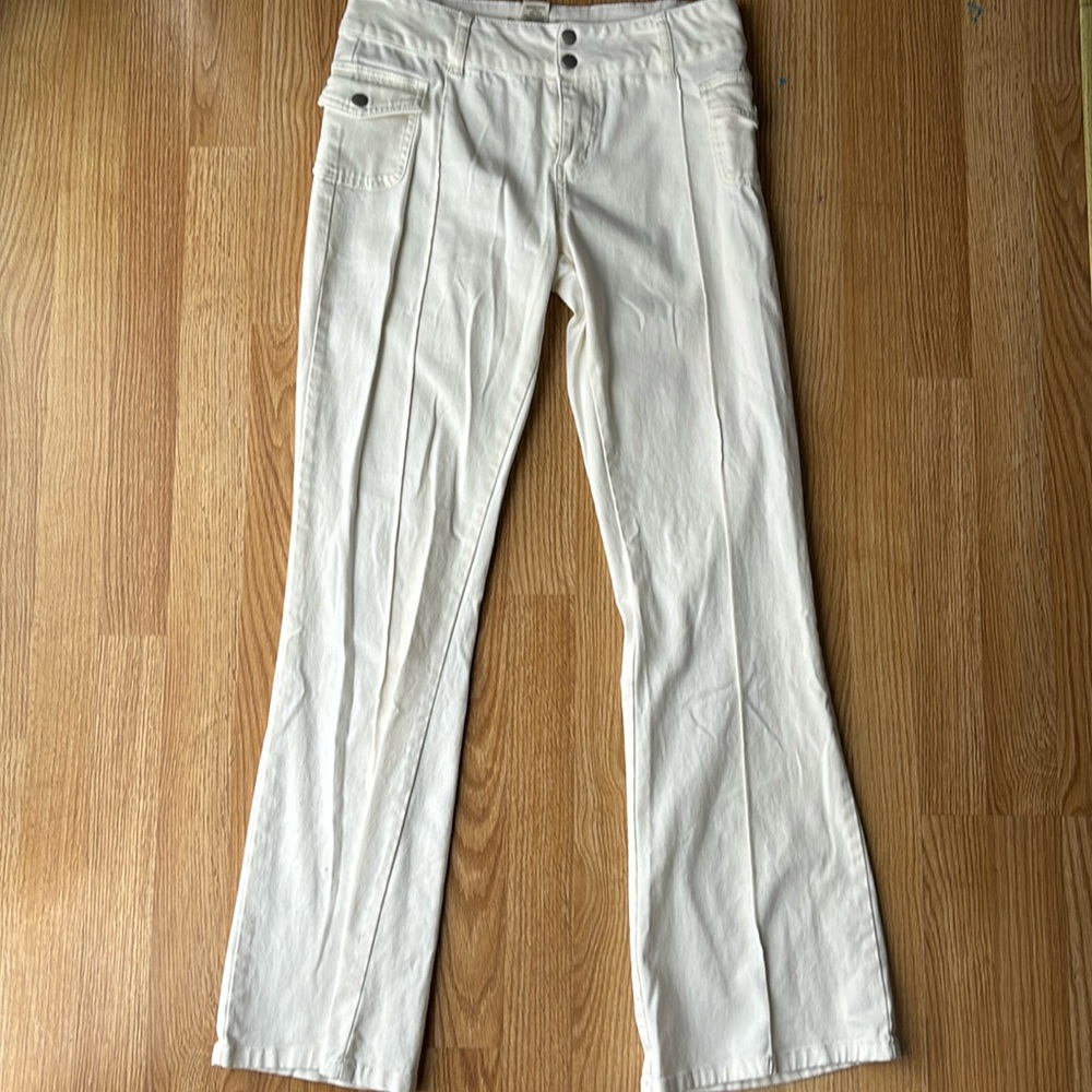 Altar’d state khakis